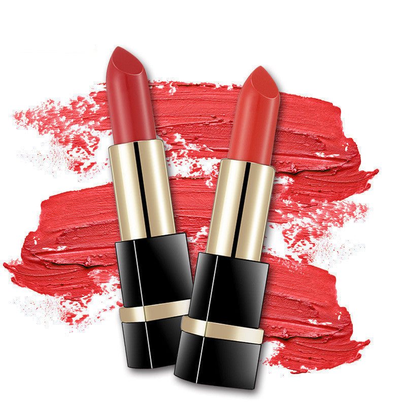 Ryukin Lippenstift in Retro Rot und Flammenrot auf rotem Hintergrund - Vividbella 